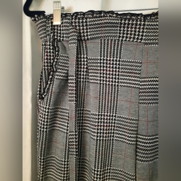 NWT Soho Apparel Plaid Knit Pants Size XL - Picture 2 of 4